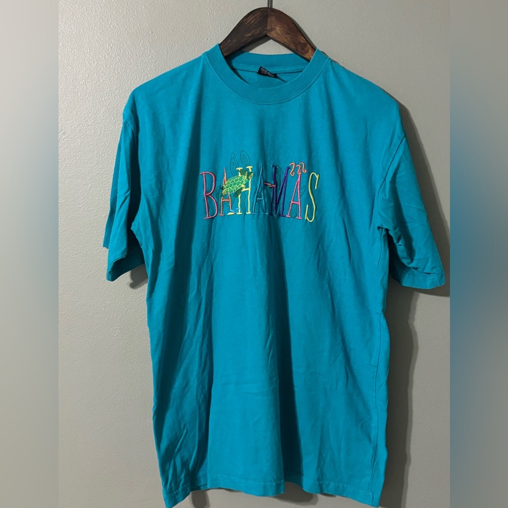 Turquoise Bahamas Graphic T-Shirt